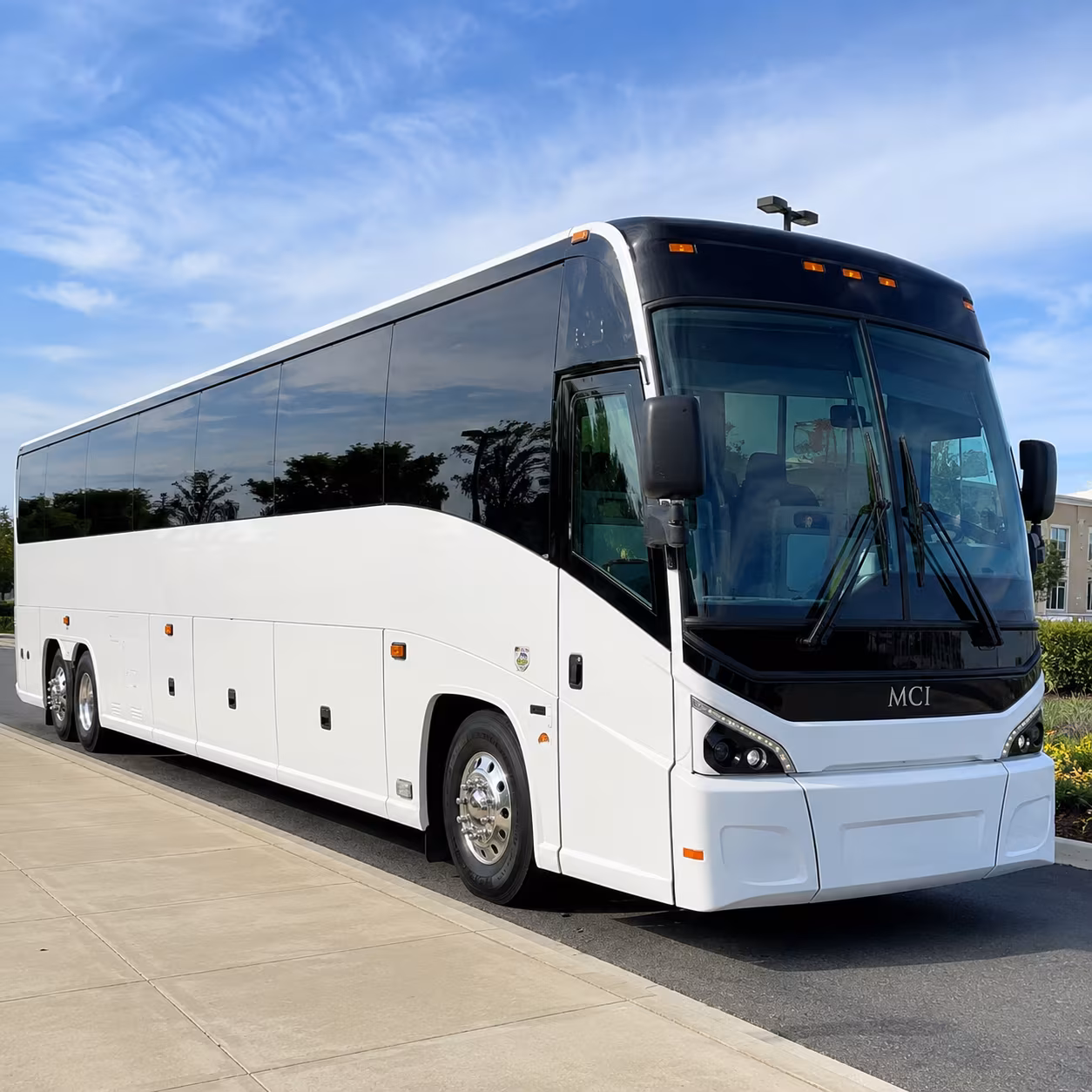commuter shuttle buses between peoria and the greater phoenix metro