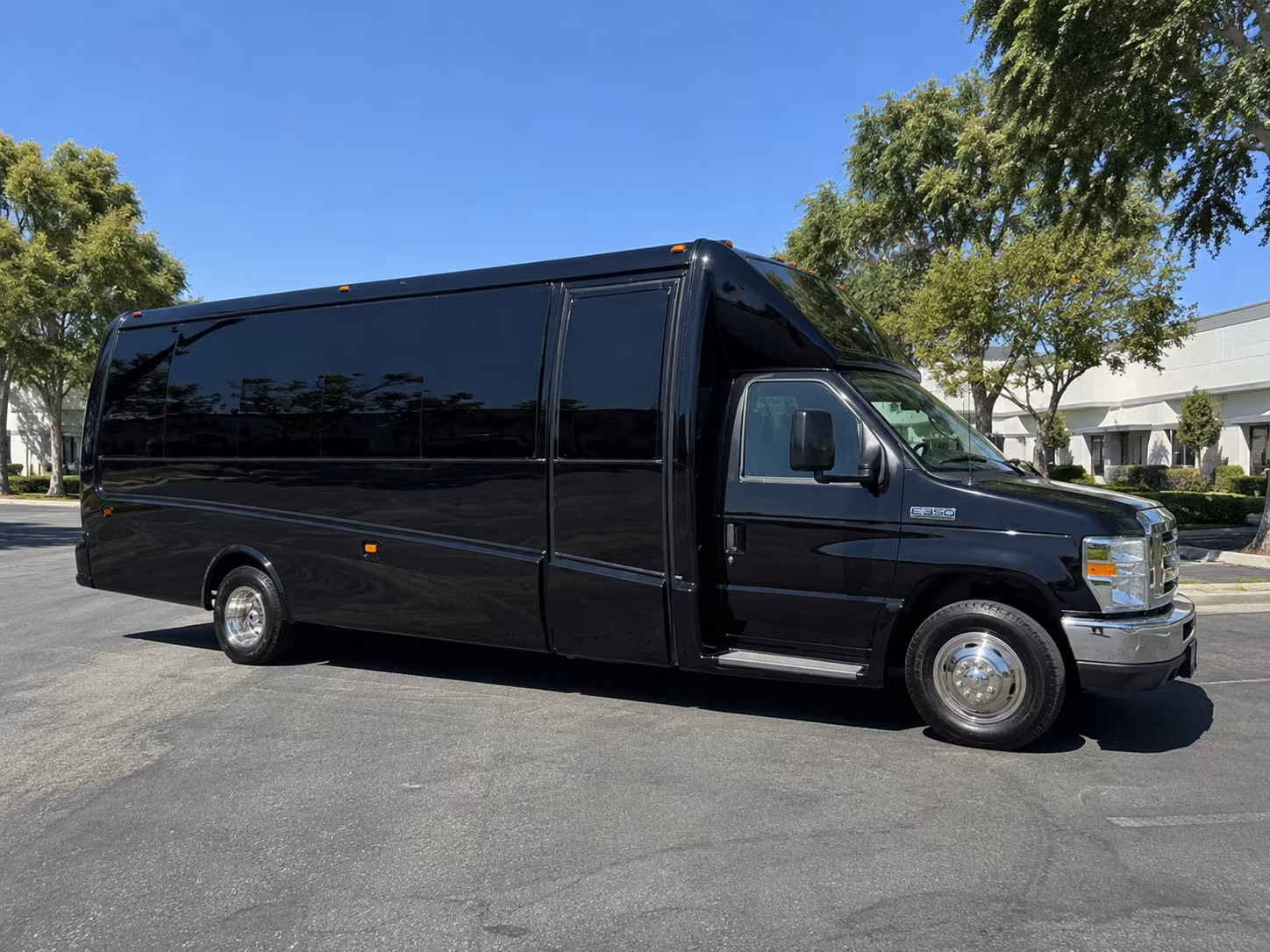 corporate party bus rental