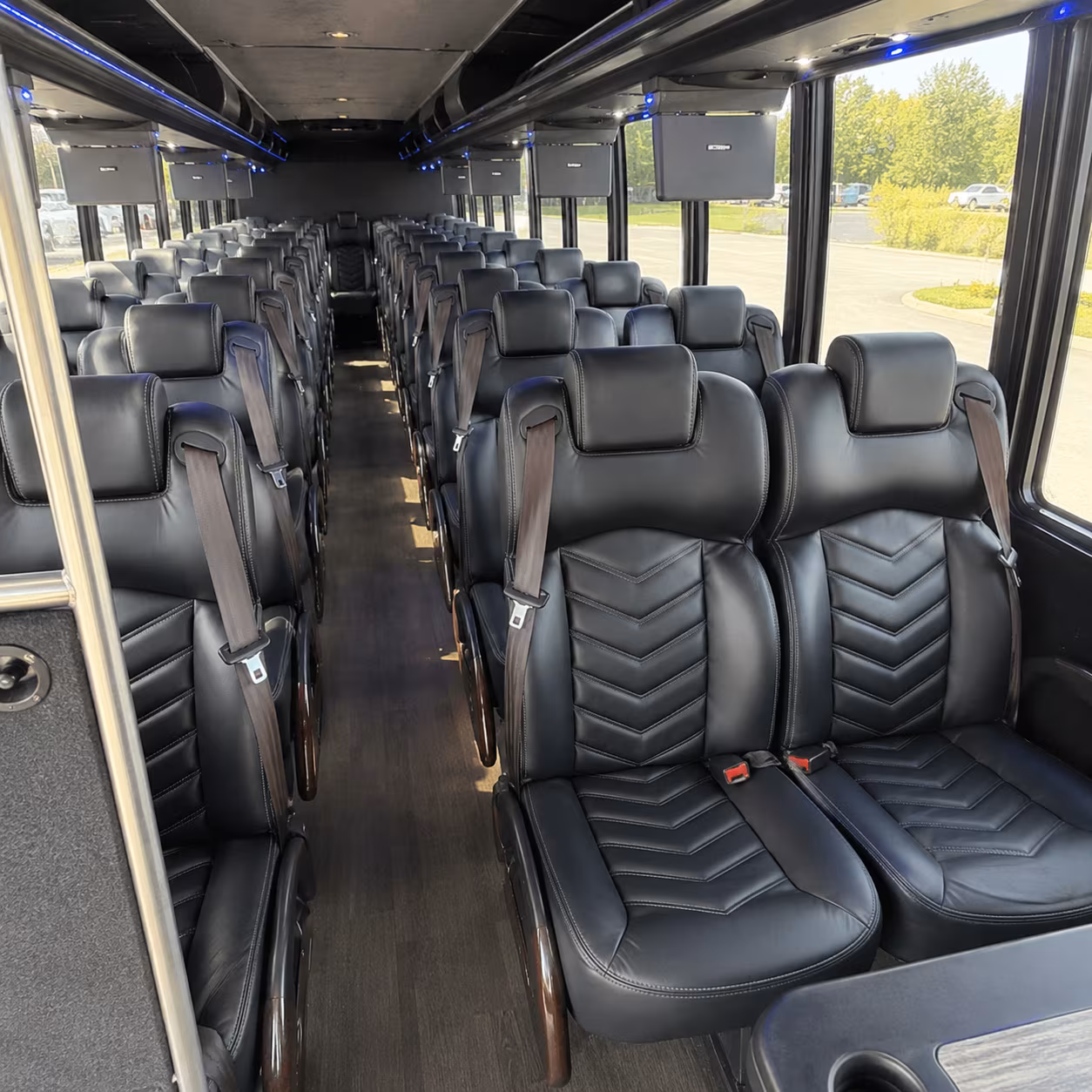 does the day of the week or the time of year change what a bus rental costs in peoria