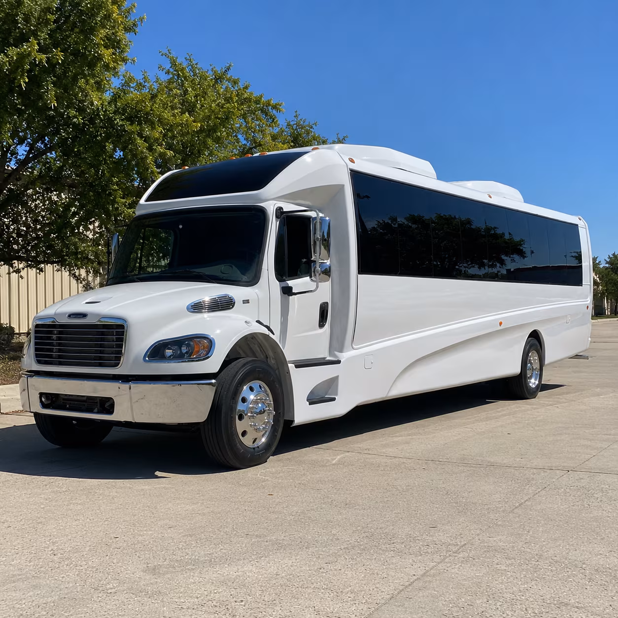 peoria 18 passenger minibus