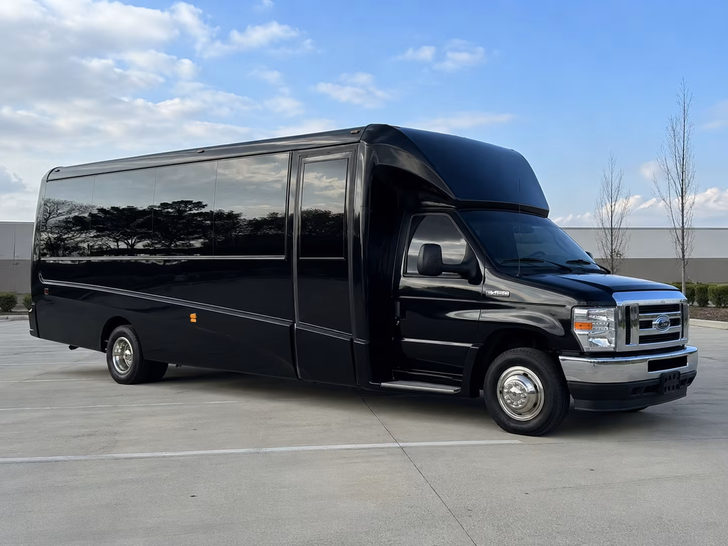 shuttle buses to innings festival and west valley music festival weekends